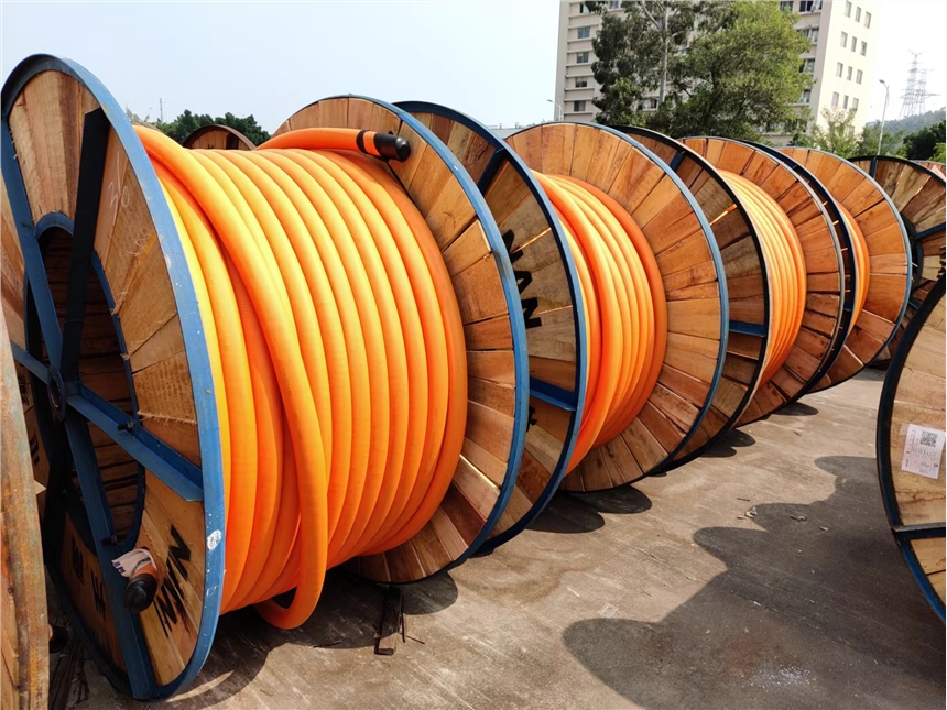 广州南洋电缆集团厂家供应BBTRZ-4*185+1*95系列矿物绝缘柔性耐火电缆！